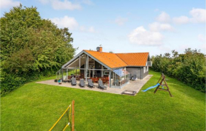 Beautiful Home In Hadsund With Sauna in Helberskov
